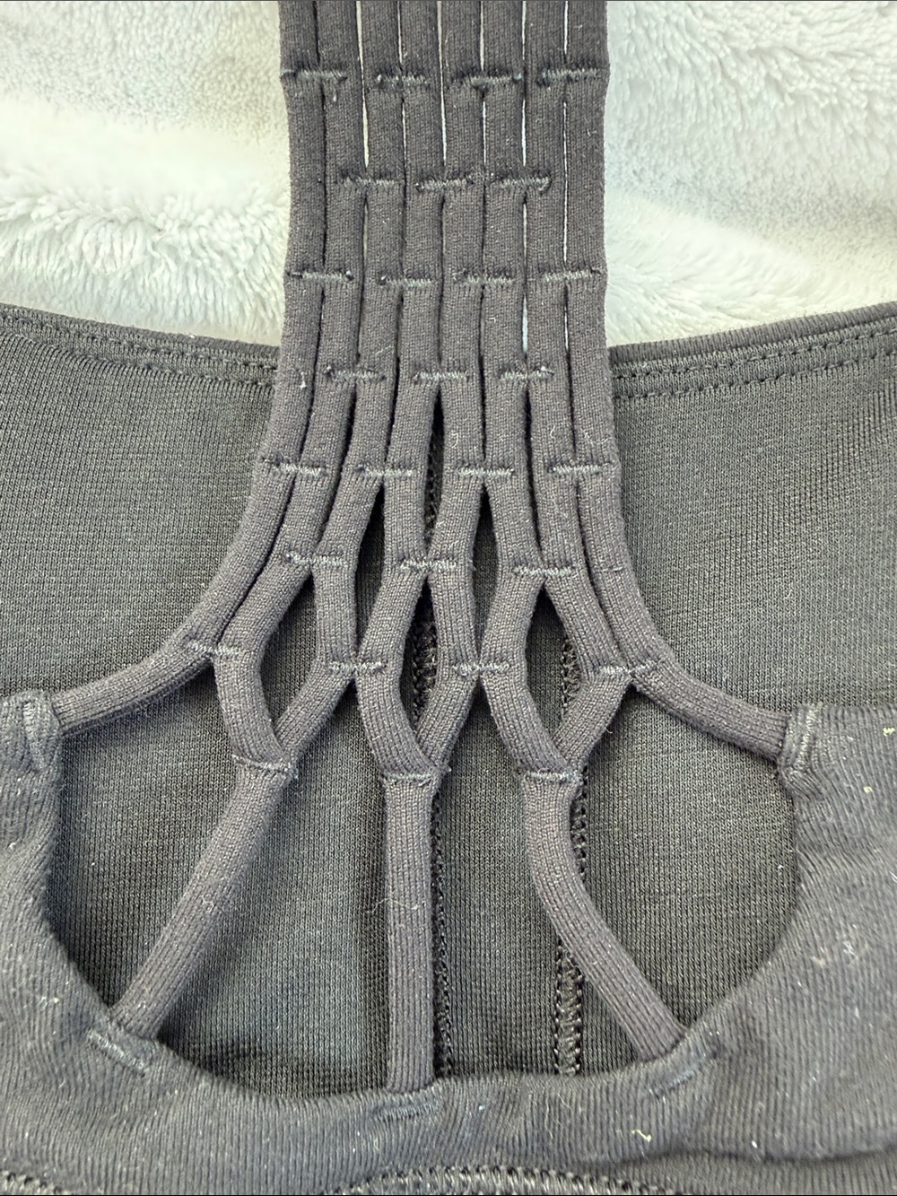 Lululemon True Self Bra II Black Macrame Racerback Size 6 - Picture 5 of 9